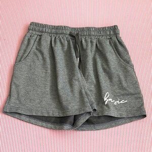 men’s shorts gray